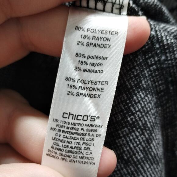 Chico's Size Medium (1) Black White Geometric Fringe Trim Dolman Sleeve Top - Picture 8 of 8